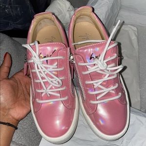 Pink Giuseppe